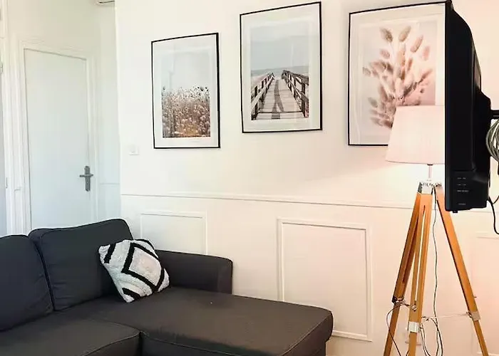 T2 Proche Gare 5 Couchages Climatise Appartement